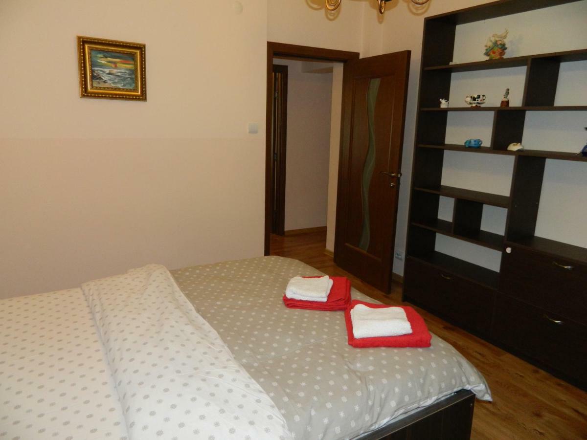 Appartamento Apartament Antonia Tîrgu Ocna Esterno foto
