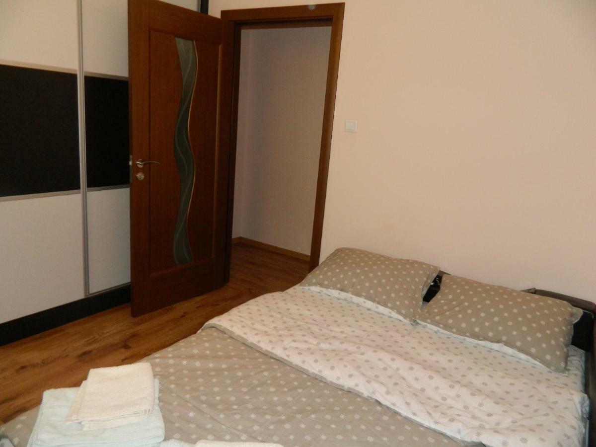 Appartamento Apartament Antonia Tîrgu Ocna Esterno foto