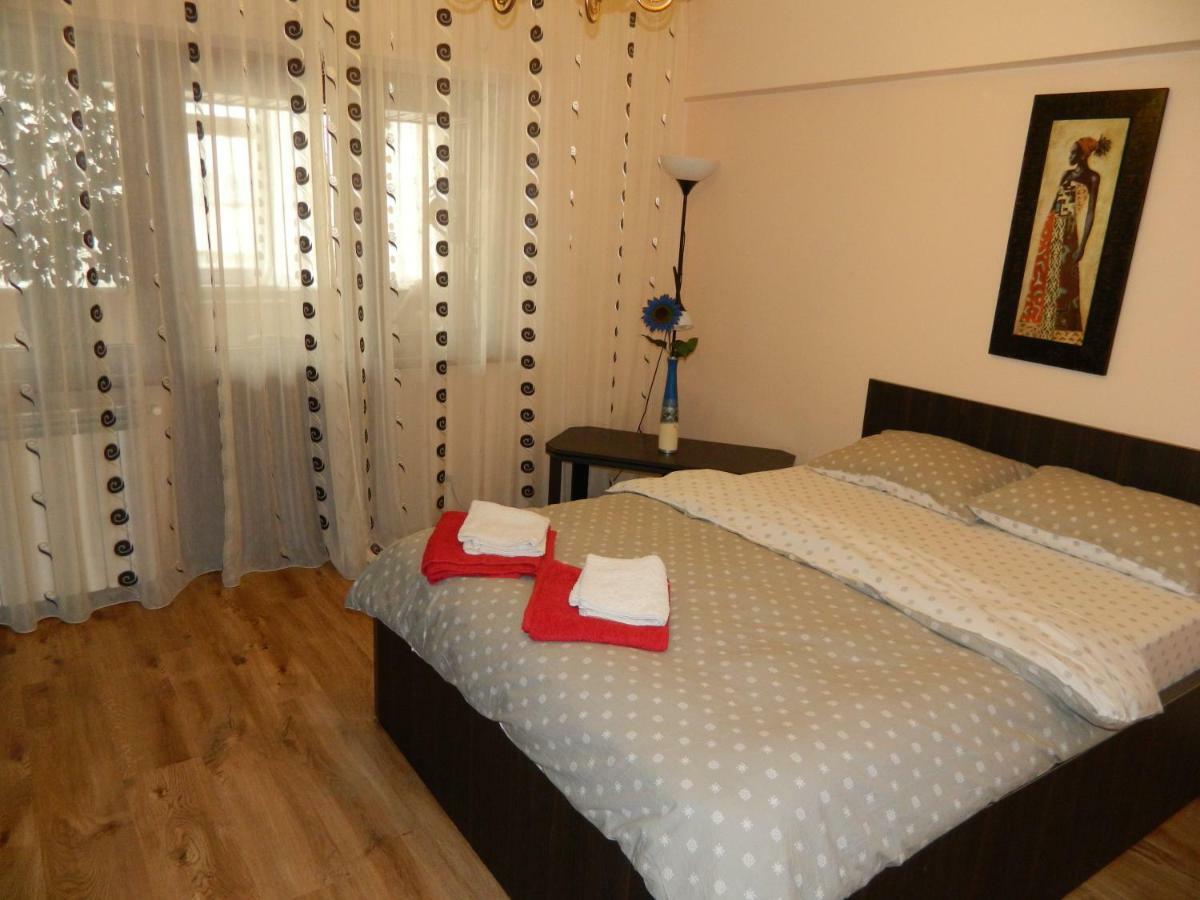 Appartamento Apartament Antonia Tîrgu Ocna Esterno foto