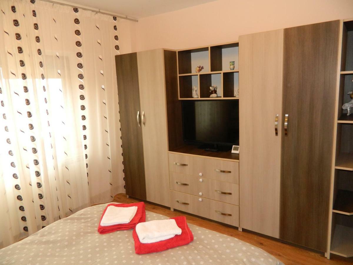 Appartamento Apartament Antonia Tîrgu Ocna Esterno foto