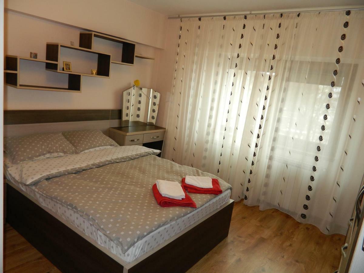 Appartamento Apartament Antonia Tîrgu Ocna Esterno foto