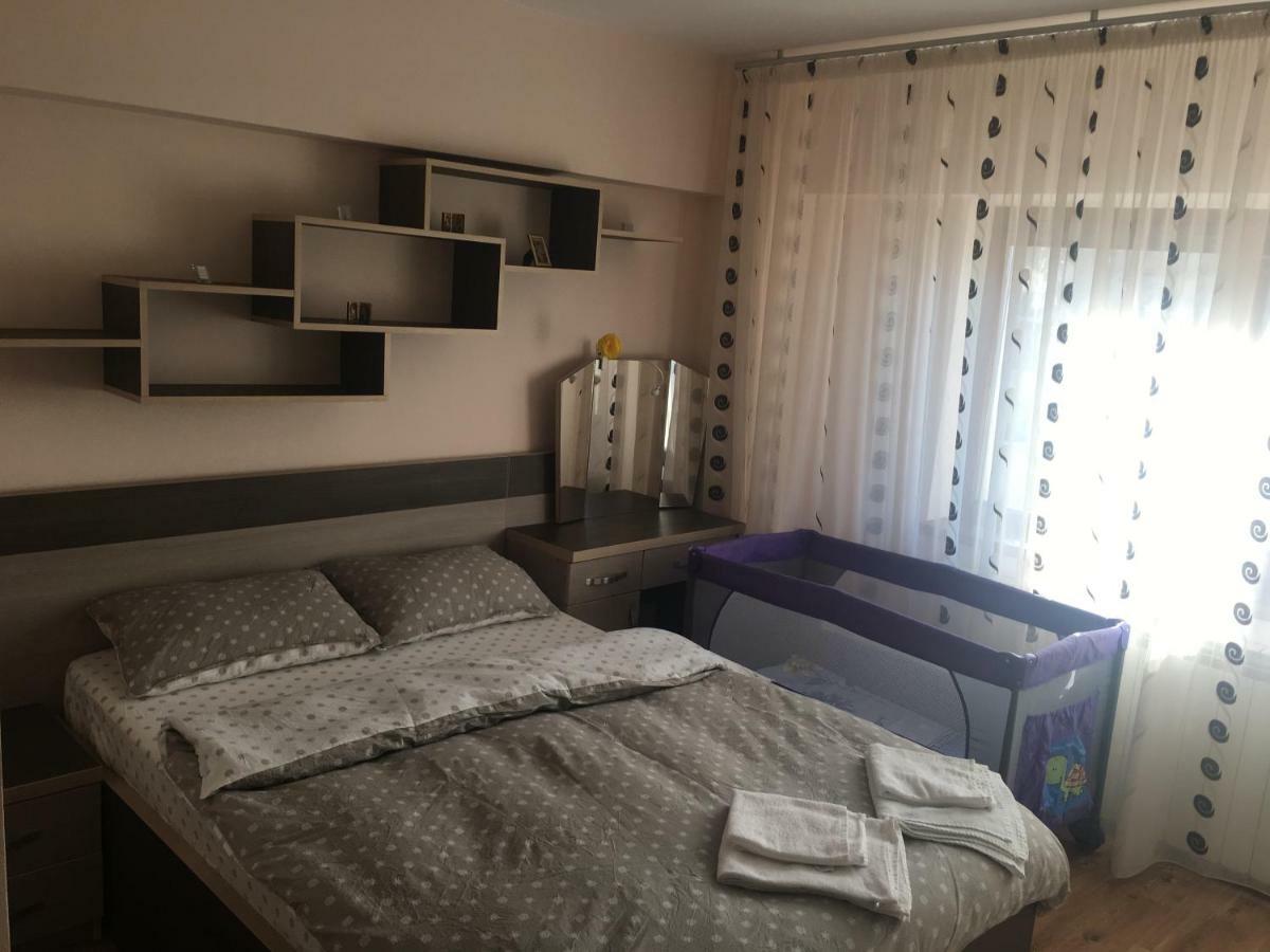 Appartamento Apartament Antonia Tîrgu Ocna Esterno foto